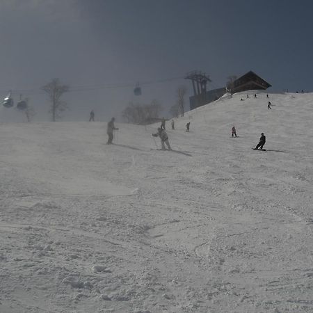 Naeba Mikuniso Kusatsu (Gunma) Exterior foto